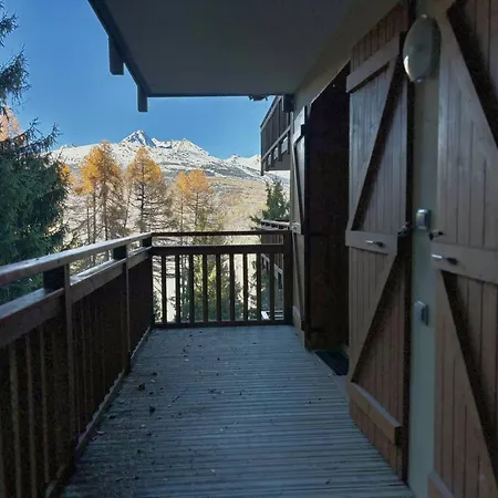 Cosy 3 Pieces, Avec Balcon Et Piscine, Proche Des Pistes Et Commodites A Tarentaise - Fr-1-353-118